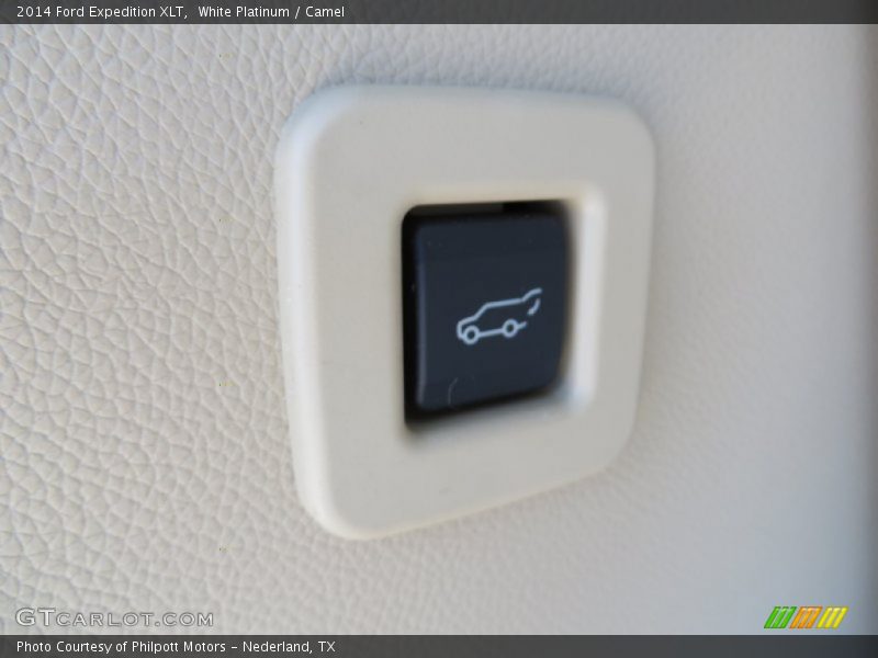 White Platinum / Camel 2014 Ford Expedition XLT