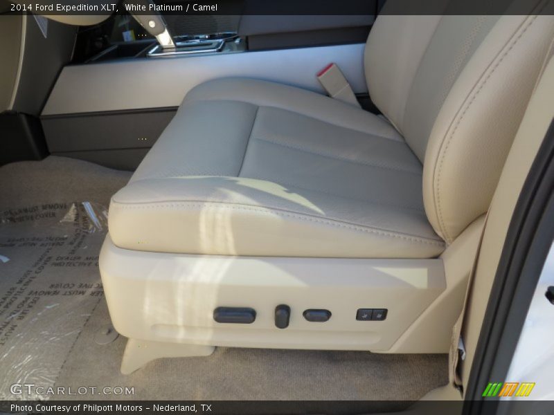 White Platinum / Camel 2014 Ford Expedition XLT