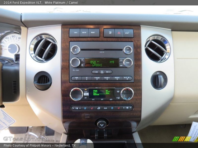 White Platinum / Camel 2014 Ford Expedition XLT