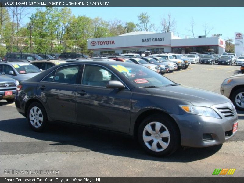 Magnetic Gray Metallic / Ash Gray 2010 Toyota Camry LE