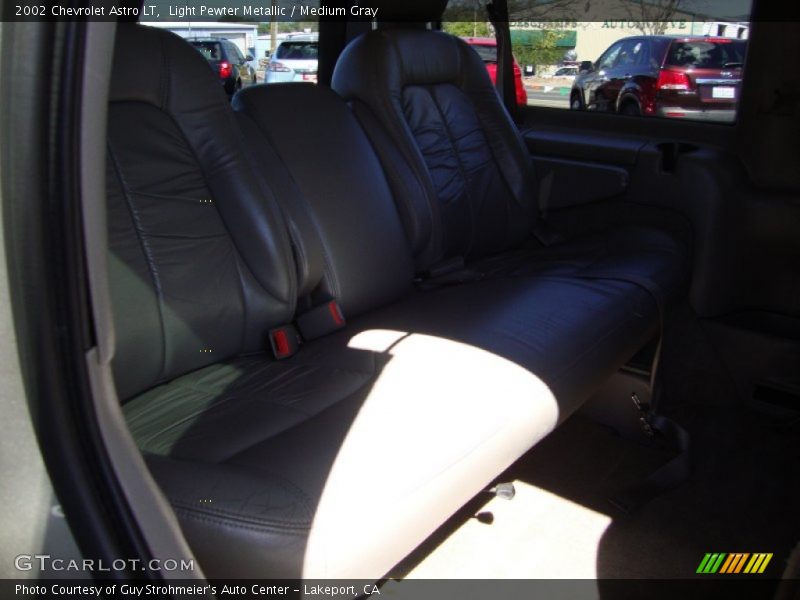 Light Pewter Metallic / Medium Gray 2002 Chevrolet Astro LT