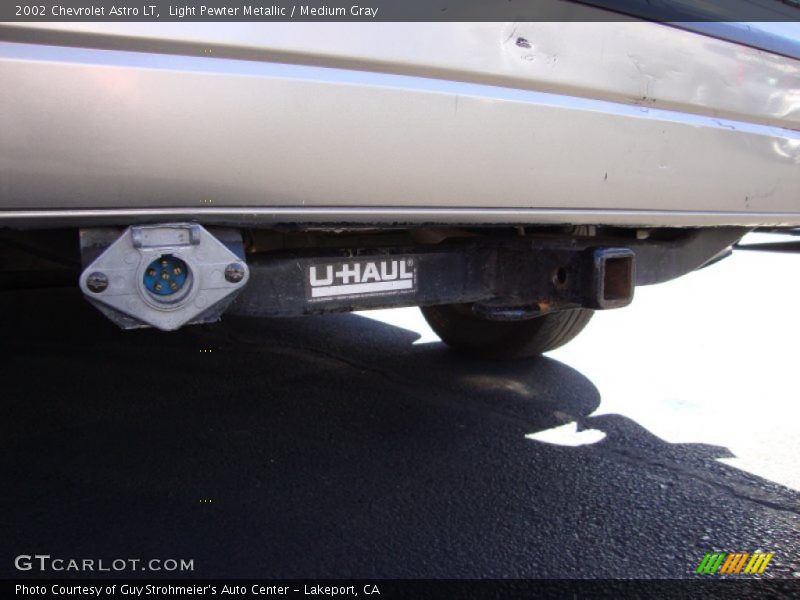 Light Pewter Metallic / Medium Gray 2002 Chevrolet Astro LT