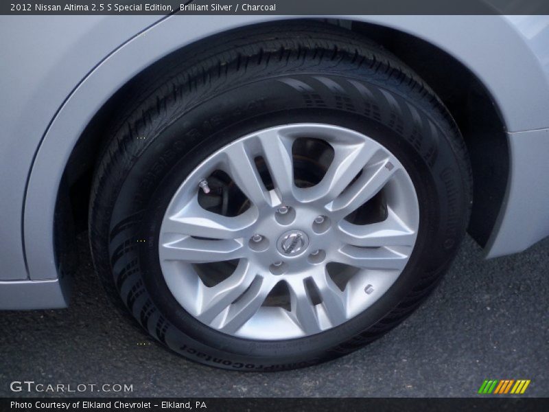 Brilliant Silver / Charcoal 2012 Nissan Altima 2.5 S Special Edition