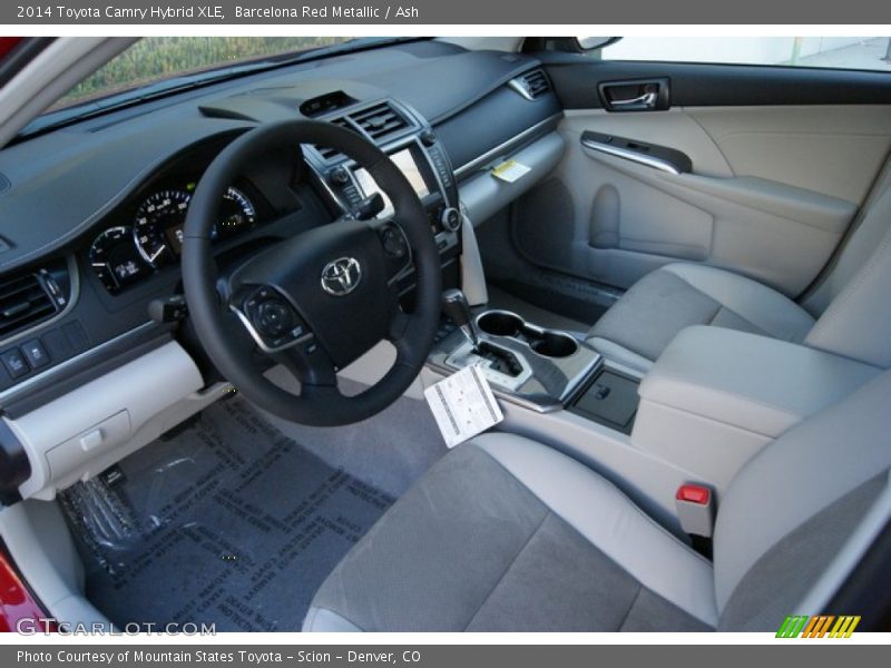  2014 Camry Hybrid XLE Ash Interior