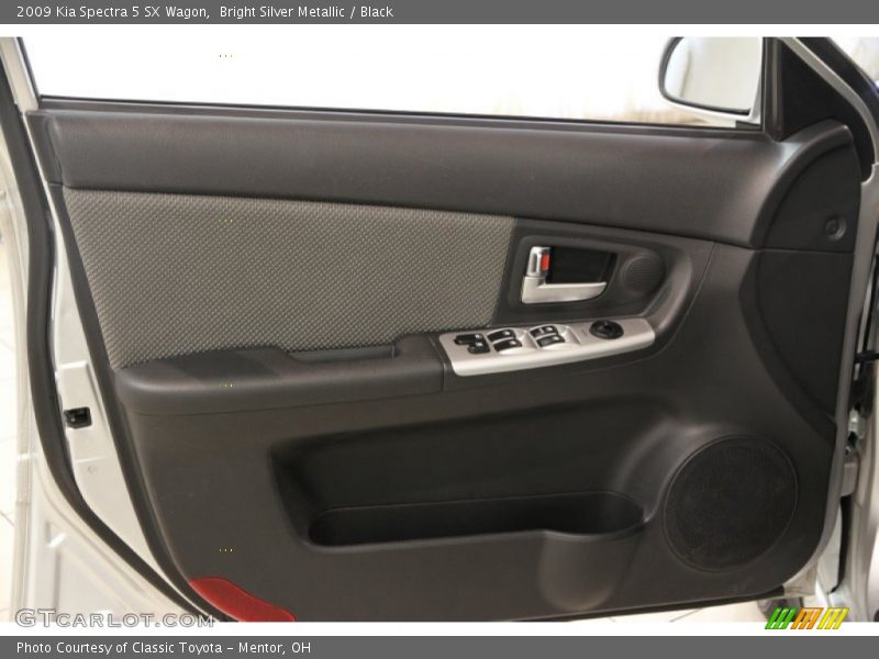 Bright Silver Metallic / Black 2009 Kia Spectra 5 SX Wagon