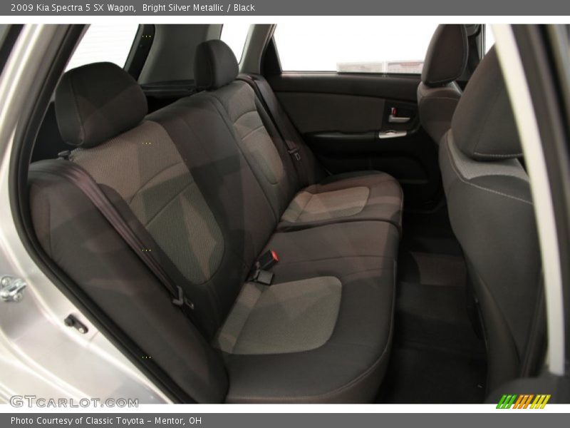 Bright Silver Metallic / Black 2009 Kia Spectra 5 SX Wagon