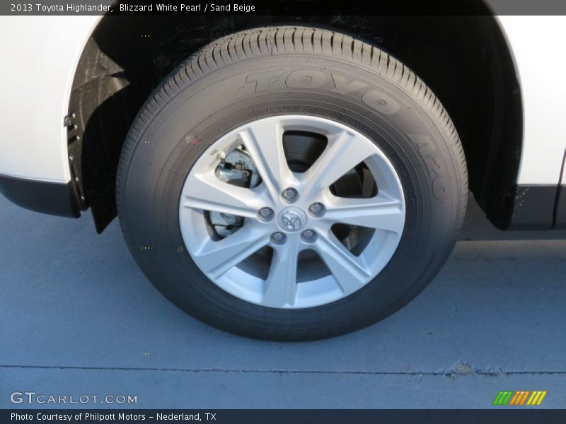Blizzard White Pearl / Sand Beige 2013 Toyota Highlander