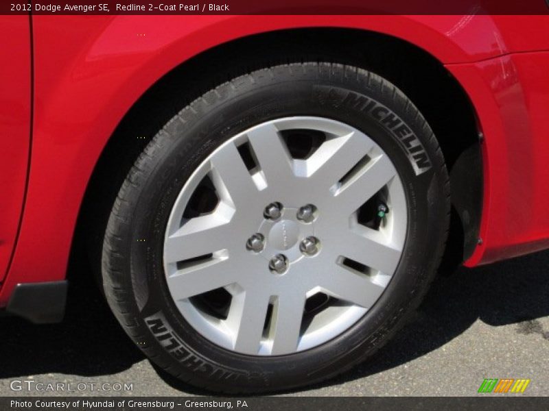 Redline 2-Coat Pearl / Black 2012 Dodge Avenger SE