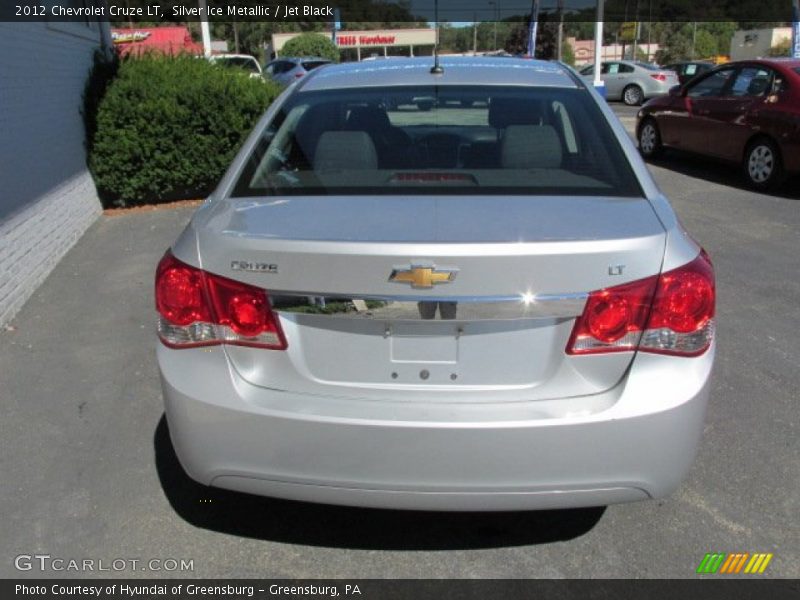 Silver Ice Metallic / Jet Black 2012 Chevrolet Cruze LT