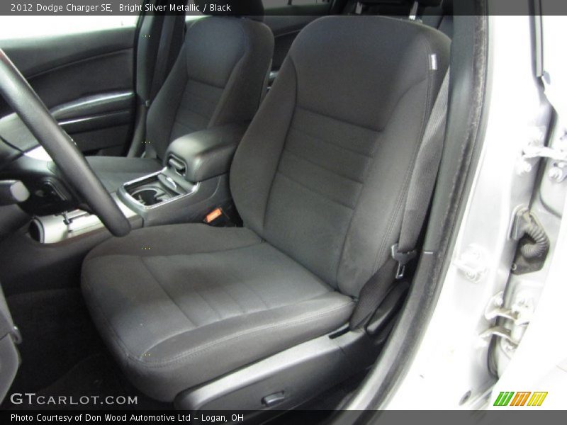 Bright Silver Metallic / Black 2012 Dodge Charger SE