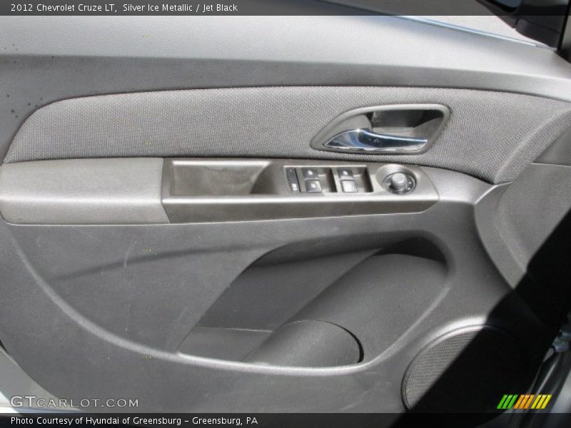 Silver Ice Metallic / Jet Black 2012 Chevrolet Cruze LT