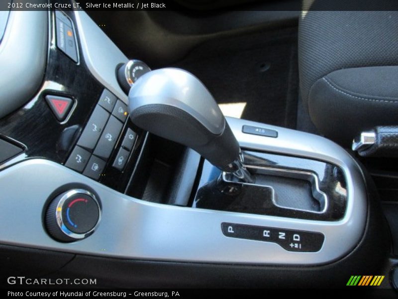 Silver Ice Metallic / Jet Black 2012 Chevrolet Cruze LT