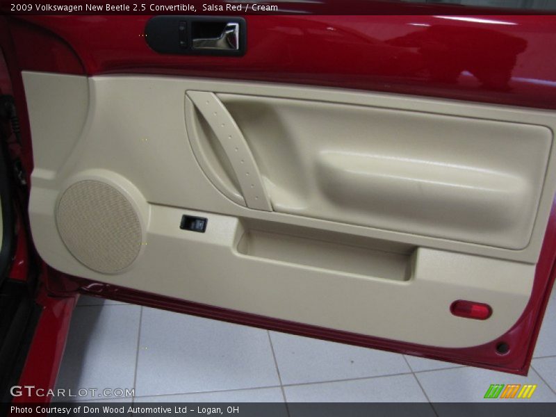 Salsa Red / Cream 2009 Volkswagen New Beetle 2.5 Convertible