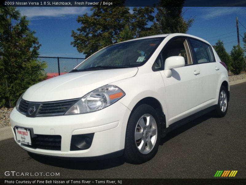 Fresh Powder / Beige 2009 Nissan Versa 1.8 SL Hatchback