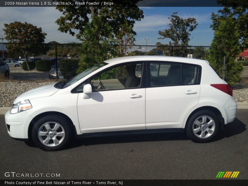 Fresh Powder / Beige 2009 Nissan Versa 1.8 SL Hatchback