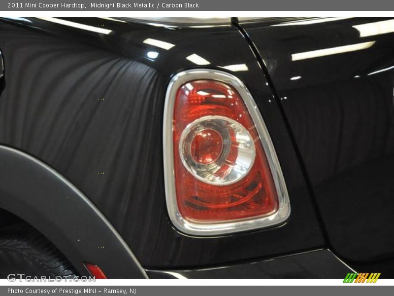 Midnight Black Metallic / Carbon Black 2011 Mini Cooper Hardtop