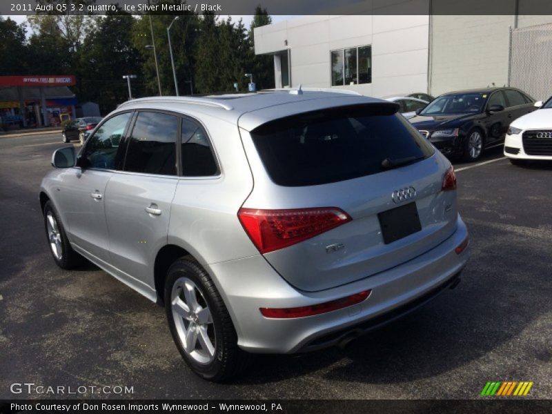 Ice Silver Metallic / Black 2011 Audi Q5 3.2 quattro