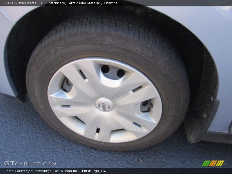 Arctic Blue Metallic / Charcoal 2011 Nissan Versa 1.8 S Hatchback