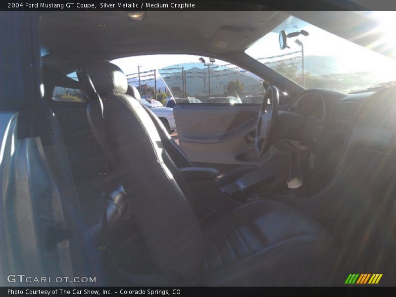 Silver Metallic / Medium Graphite 2004 Ford Mustang GT Coupe
