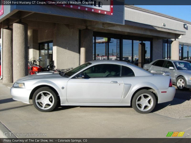 Silver Metallic / Medium Graphite 2004 Ford Mustang GT Coupe