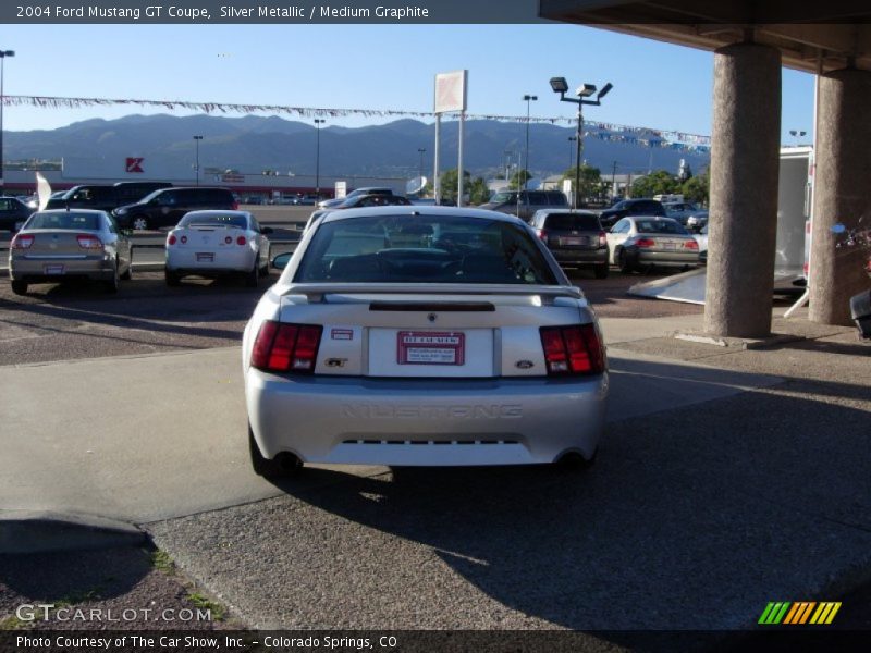 Silver Metallic / Medium Graphite 2004 Ford Mustang GT Coupe