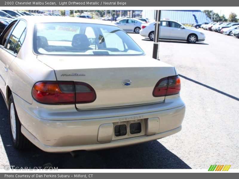 Light Driftwood Metallic / Neutral Beige 2003 Chevrolet Malibu Sedan