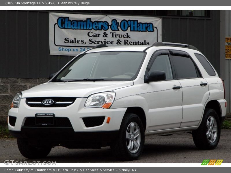 Clear White / Beige 2009 Kia Sportage LX V6 4x4