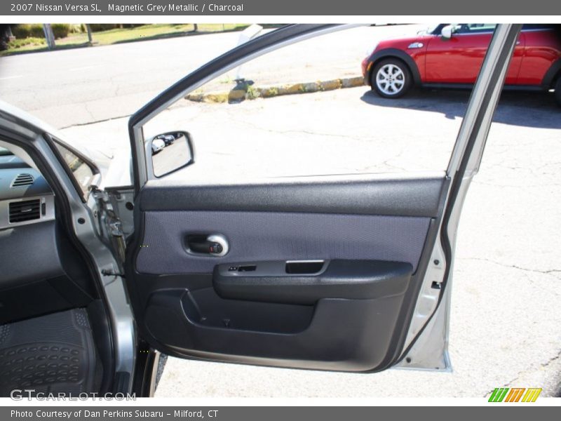 Magnetic Grey Metallic / Charcoal 2007 Nissan Versa SL