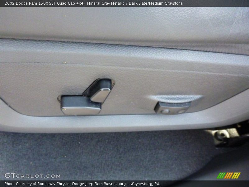Mineral Gray Metallic / Dark Slate/Medium Graystone 2009 Dodge Ram 1500 SLT Quad Cab 4x4