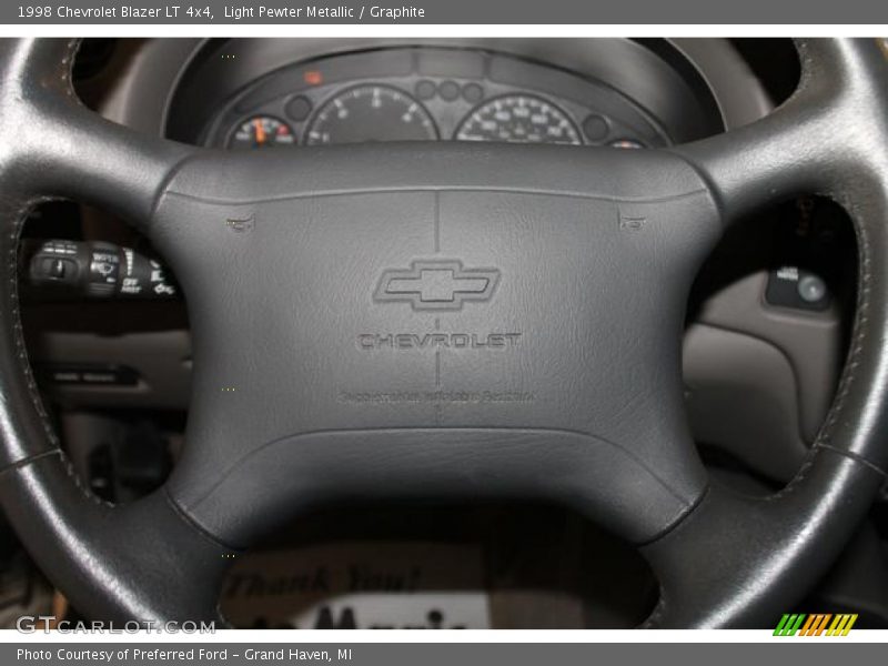 Light Pewter Metallic / Graphite 1998 Chevrolet Blazer LT 4x4