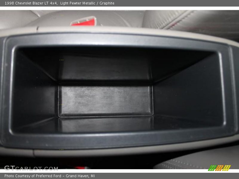 Light Pewter Metallic / Graphite 1998 Chevrolet Blazer LT 4x4