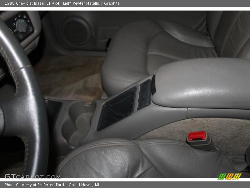 Light Pewter Metallic / Graphite 1998 Chevrolet Blazer LT 4x4