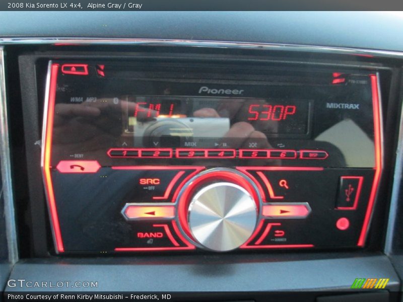 Alpine Gray / Gray 2008 Kia Sorento LX 4x4
