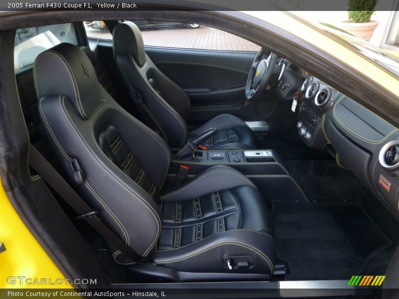 Front Seat of 2005 F430 Coupe F1