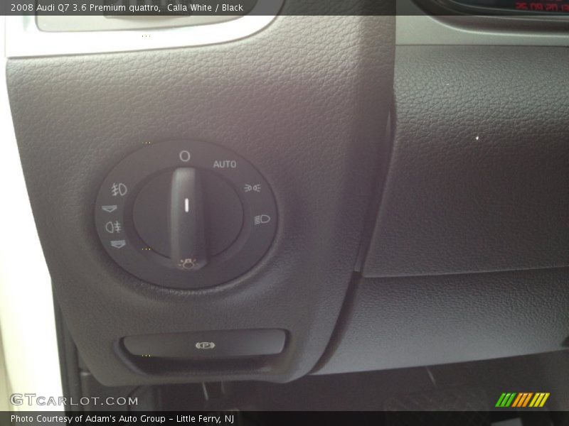 Calla White / Black 2008 Audi Q7 3.6 Premium quattro