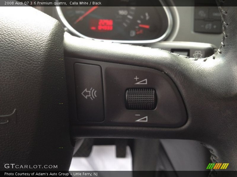 Calla White / Black 2008 Audi Q7 3.6 Premium quattro