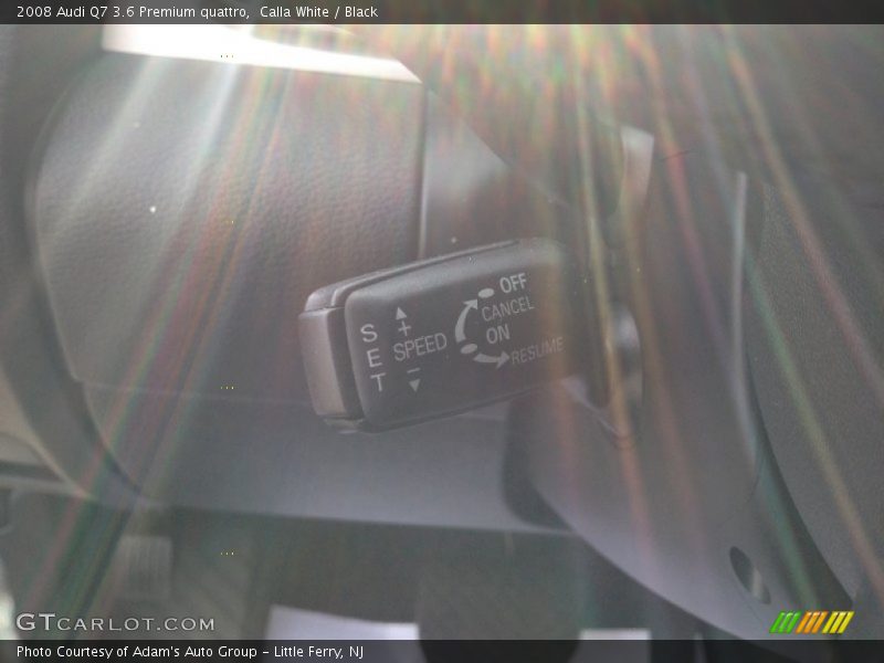 Calla White / Black 2008 Audi Q7 3.6 Premium quattro