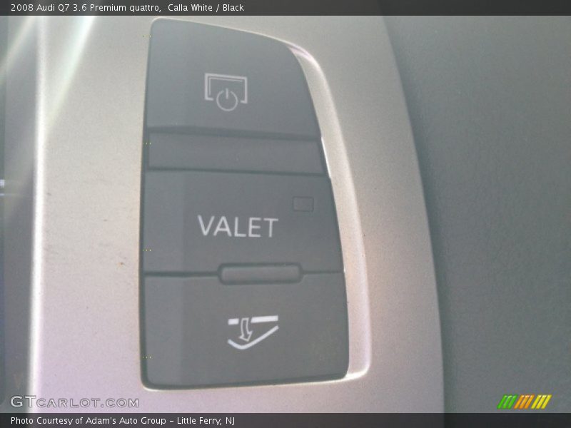 Calla White / Black 2008 Audi Q7 3.6 Premium quattro
