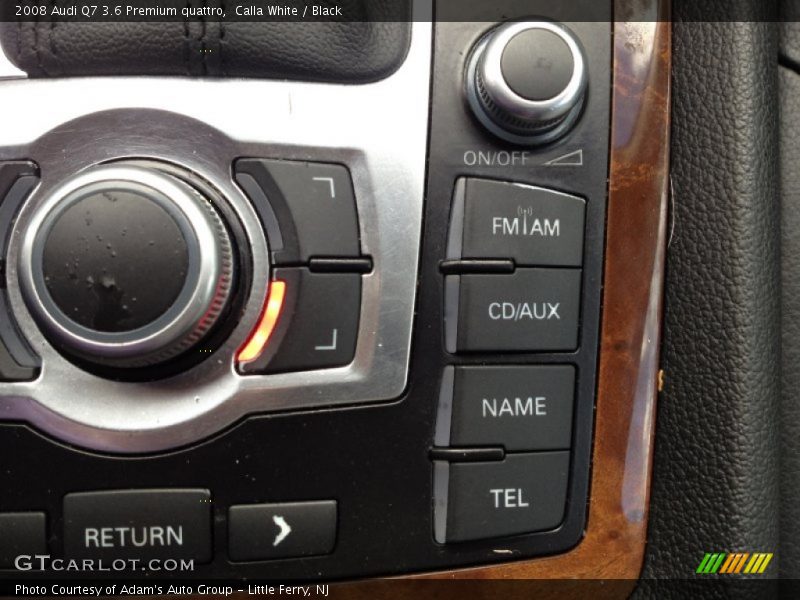 Calla White / Black 2008 Audi Q7 3.6 Premium quattro