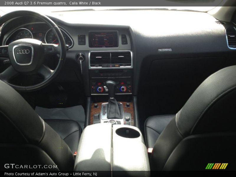 Calla White / Black 2008 Audi Q7 3.6 Premium quattro