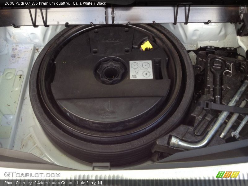 Calla White / Black 2008 Audi Q7 3.6 Premium quattro