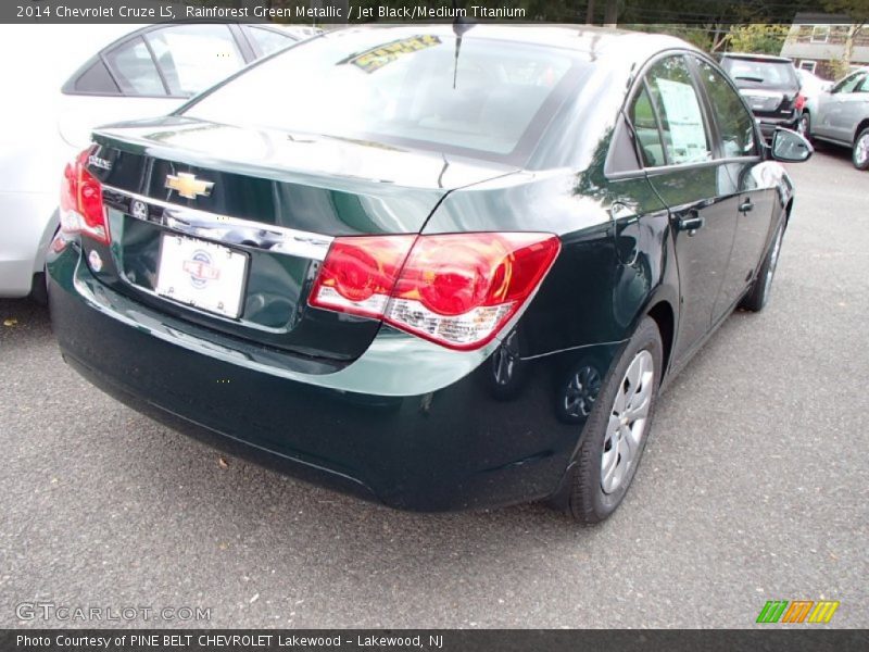 Rainforest Green Metallic / Jet Black/Medium Titanium 2014 Chevrolet Cruze LS