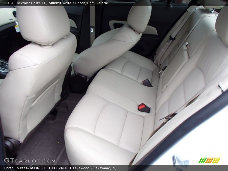 Summit White / Cocoa/Light Neutral 2014 Chevrolet Cruze LT