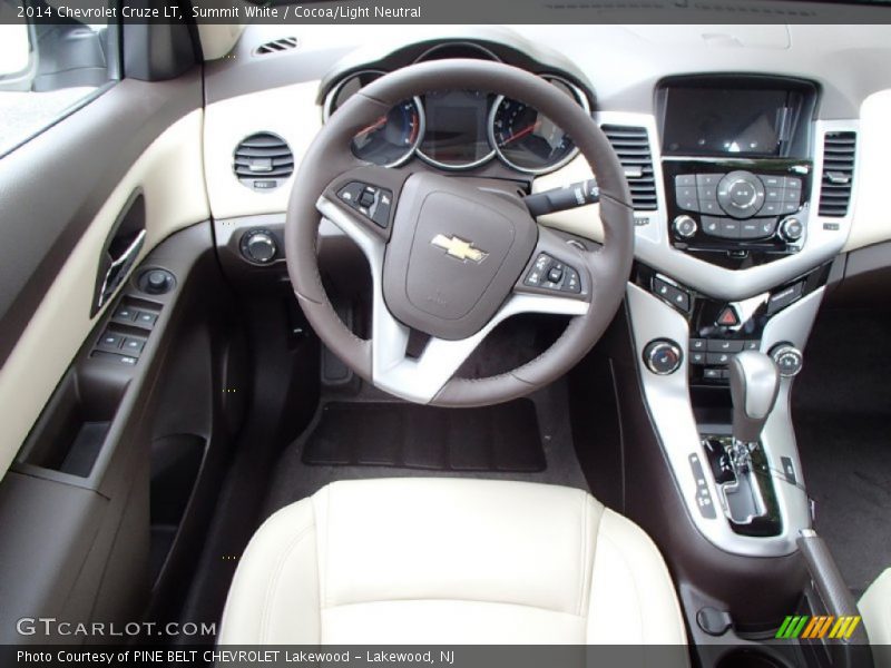 Summit White / Cocoa/Light Neutral 2014 Chevrolet Cruze LT