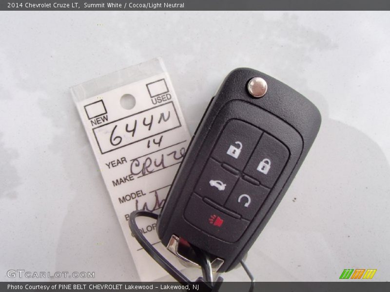 Keys of 2014 Cruze LT