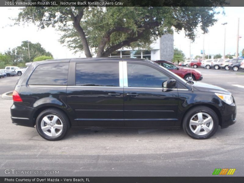 Nocturne Black Metallic / Aero Gray 2010 Volkswagen Routan SEL