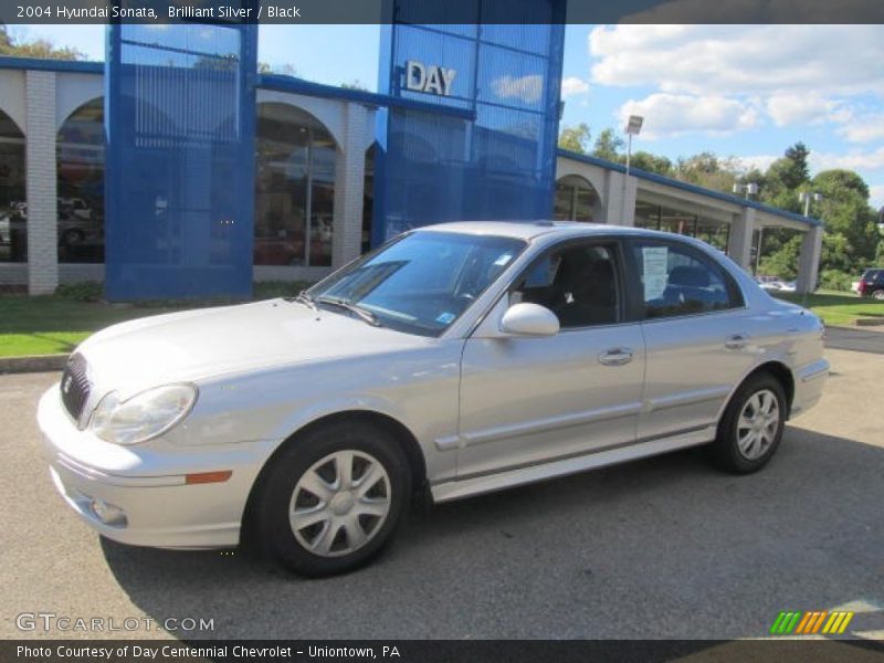 Brilliant Silver / Black 2004 Hyundai Sonata