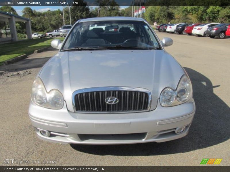 Brilliant Silver / Black 2004 Hyundai Sonata