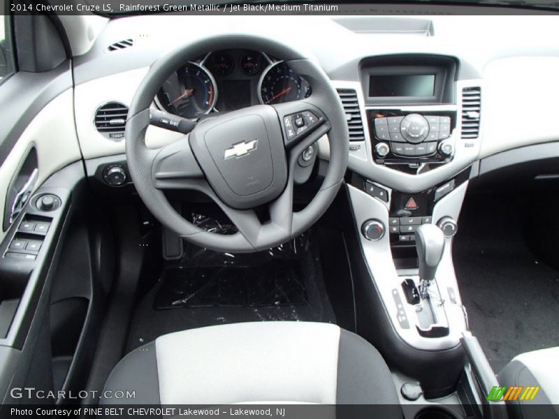 Rainforest Green Metallic / Jet Black/Medium Titanium 2014 Chevrolet Cruze LS