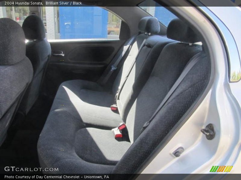 Brilliant Silver / Black 2004 Hyundai Sonata